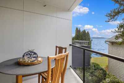 9039 Juanita Drive #304, Kirkland, WA 98034 - Photo 13