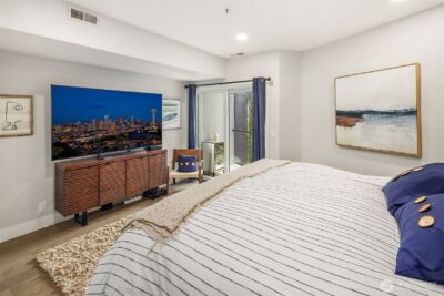 9039 Juanita Drive #304, Kirkland, WA 98034 - Photo 21