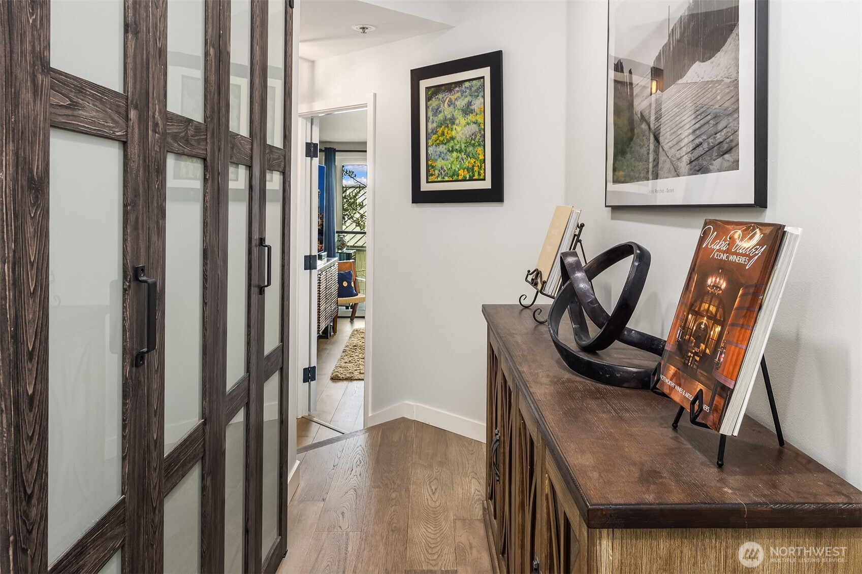 9039 Juanita Drive #304, Kirkland, WA 98034