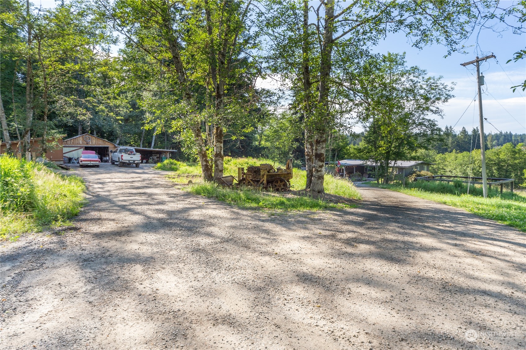 305 NE Waaga Way , Bremerton, WA 98311