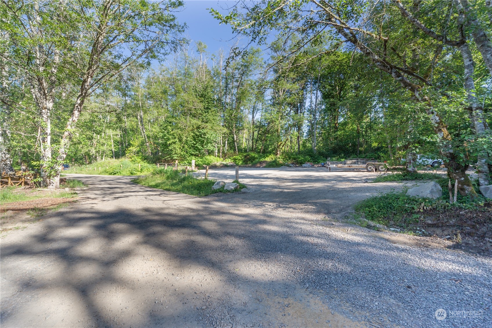 305 NE Waaga Way , Bremerton, WA 98311