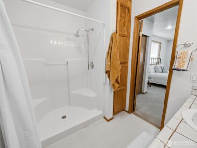 12728 Pioneer Way E, Buckley, WA 98321 - Photo 18