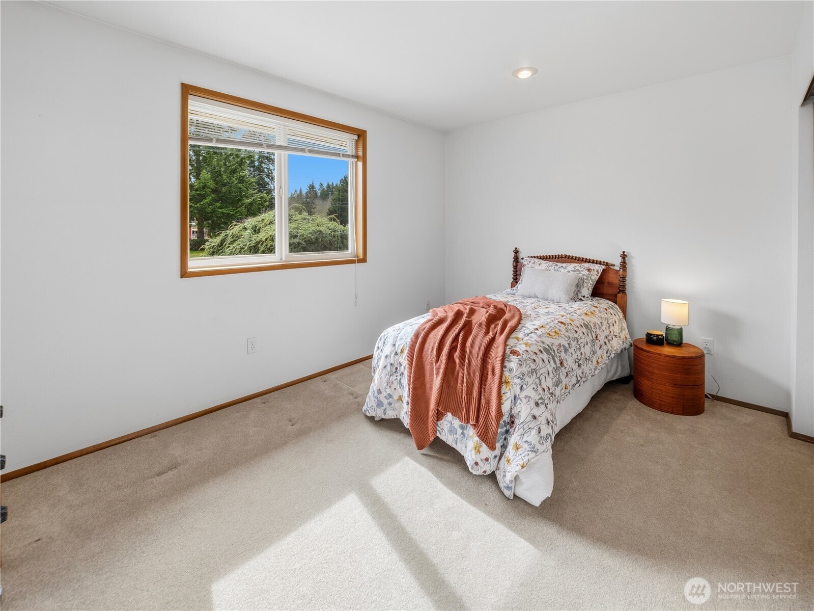 12728 Pioneer Way E, Buckley, WA 98321