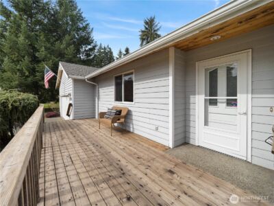 12728 Pioneer Way E, Buckley, WA 98321 - Photo 2