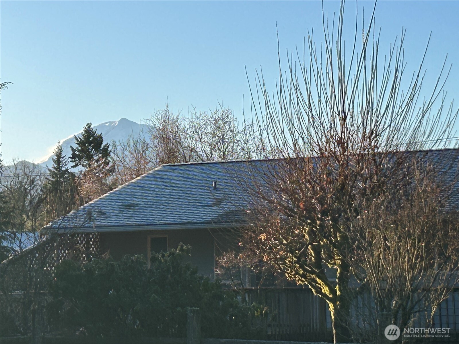 12728 Pioneer Way E, Buckley, WA 98321