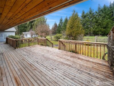 12728 Pioneer Way E, Buckley, WA 98321 - Photo 31