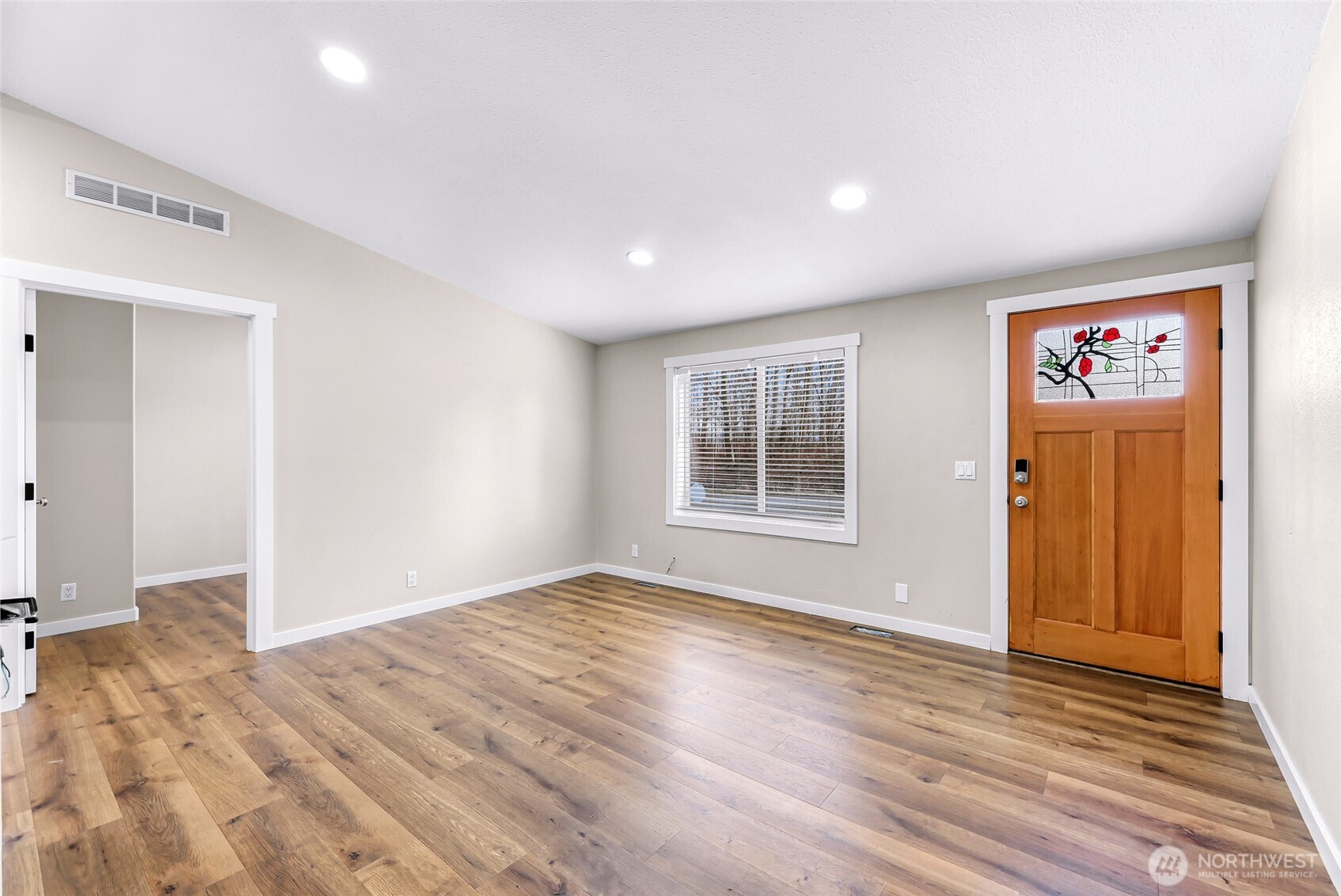 3027 Bayview Drive , Bellingham, WA 98226