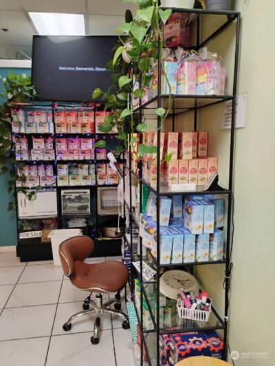 14130 Juanita Dr NE #104, Kirkland, WA 98034 - Photo 6