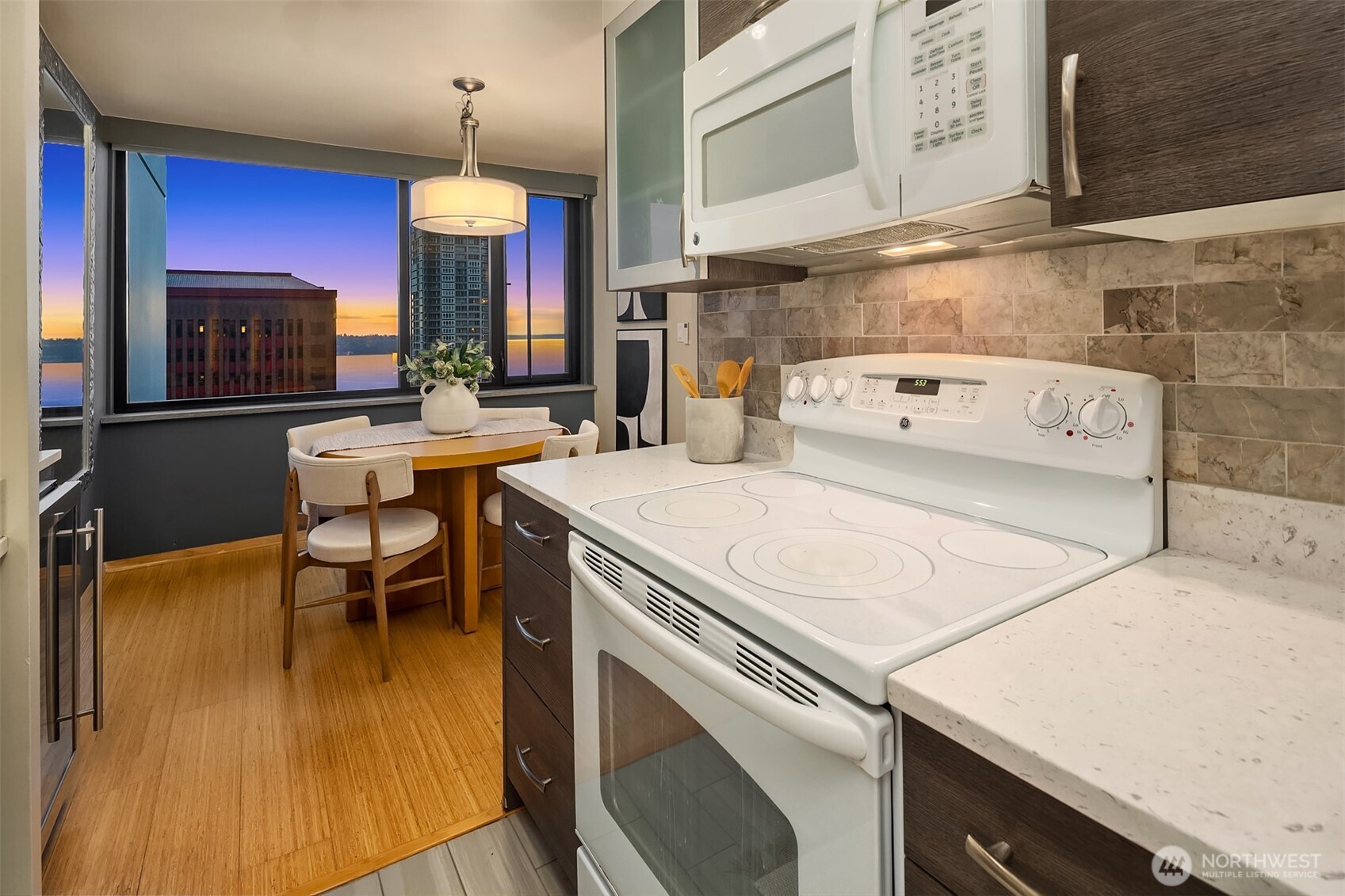 2100 3rd Avenue #1703, Seattle, WA 98121