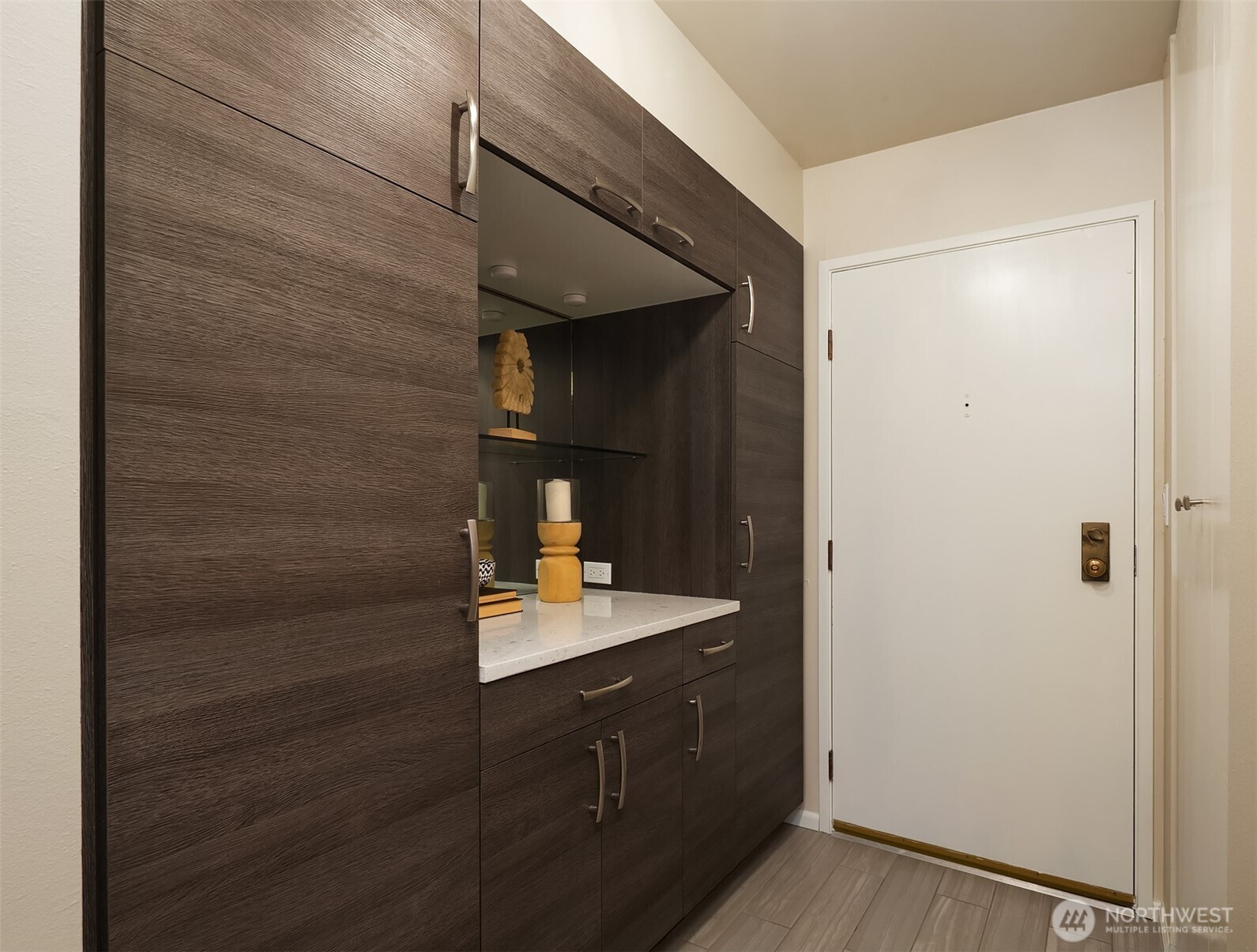 2100 3rd Avenue #1703, Seattle, WA 98121