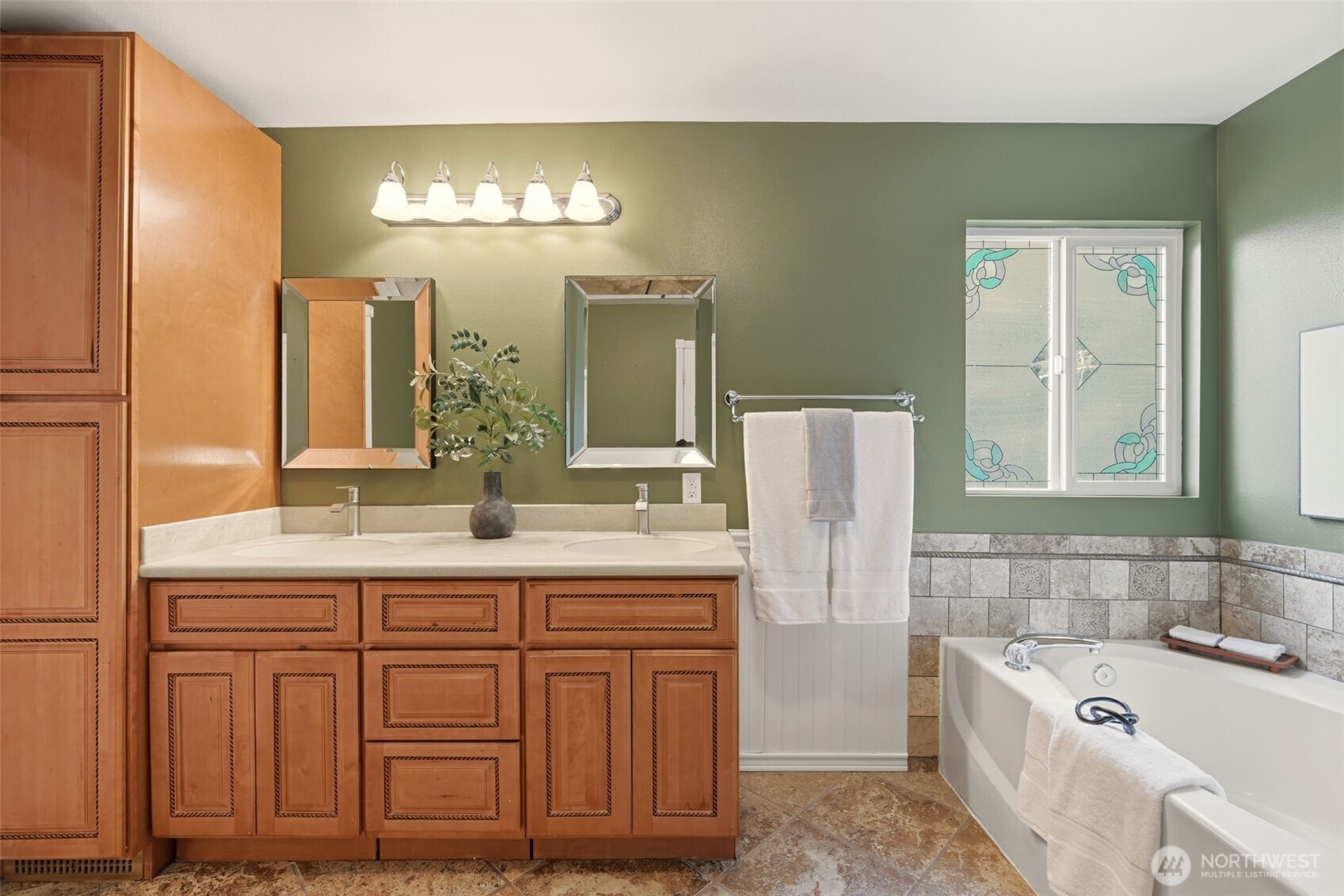 2839 Hyland Street , Dupont, WA 98327-8728