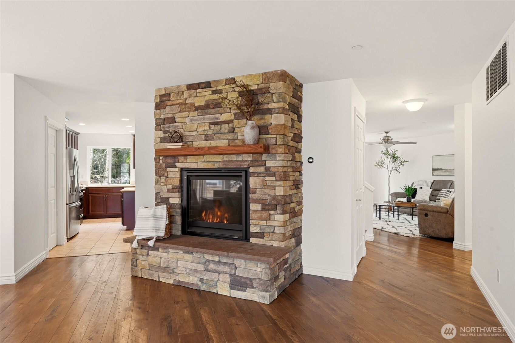 2839 Hyland Street , Dupont, WA 98327-8728