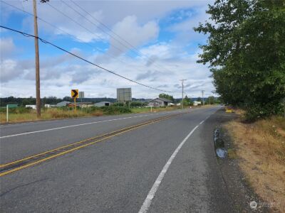 19210 Pioneer Way E, Orting, WA 98360 - Photo 6