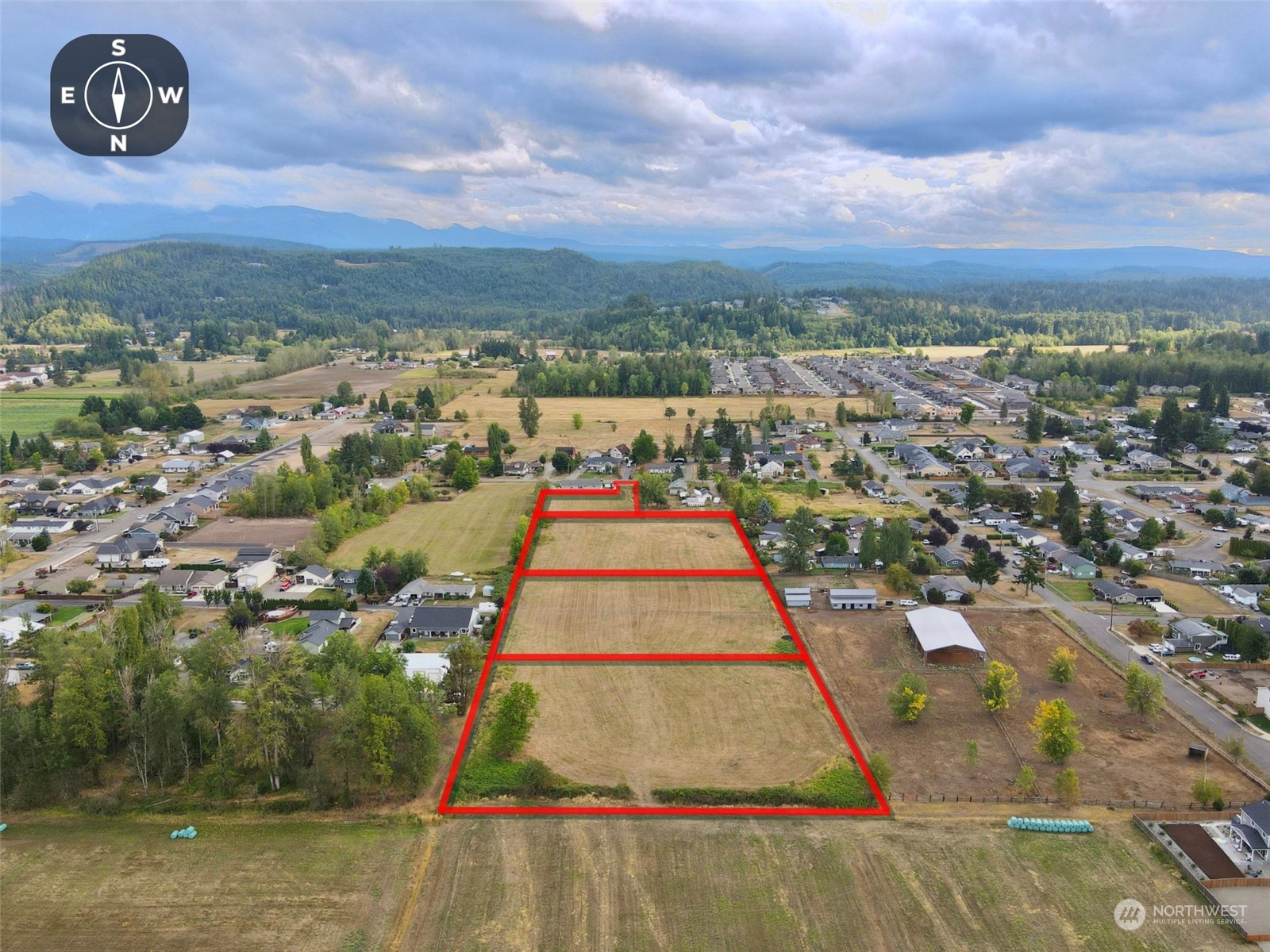 1684 Collins Road , Buckley, WA 98321