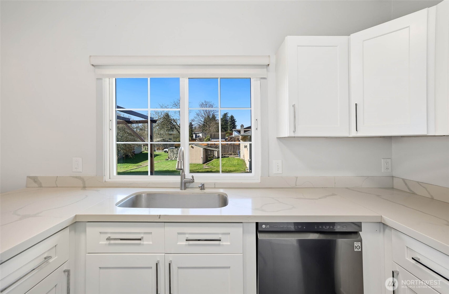 22911 23rd Place S, Des Moines, WA 98198