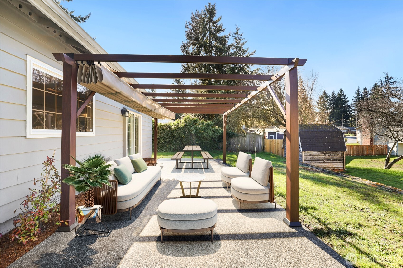 22911 23rd Place S, Des Moines, WA 98198