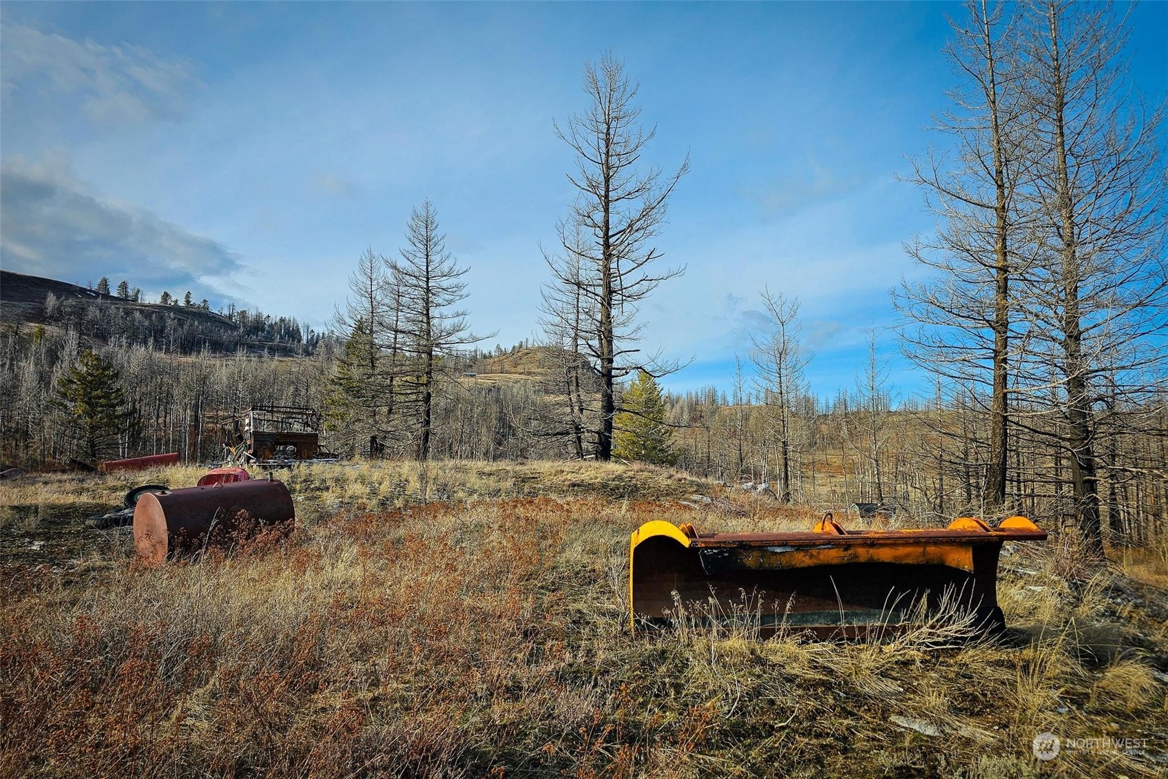 38 Light Road , Oroville, WA 98844