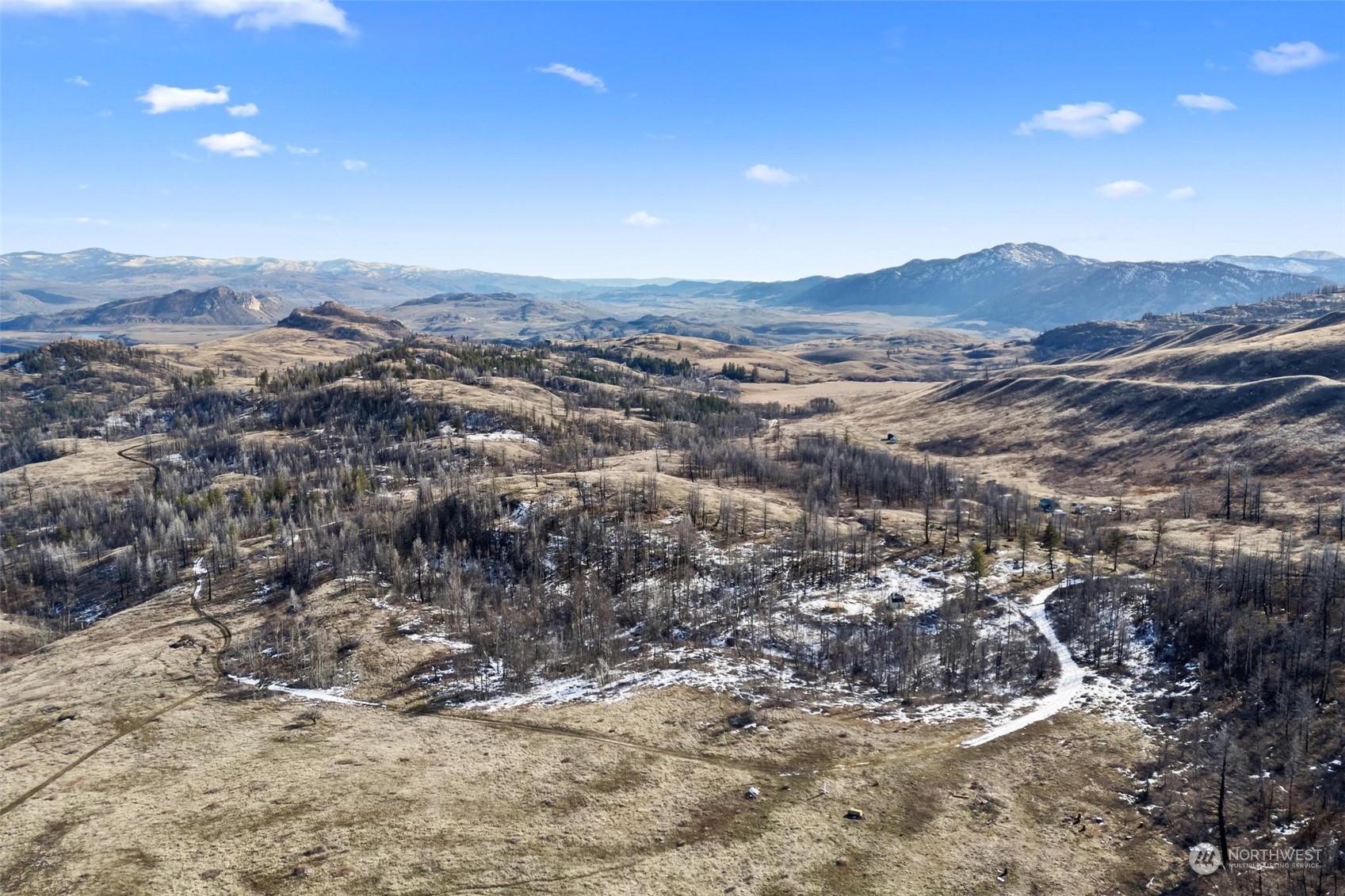 38 Light Road , Oroville, WA 98844