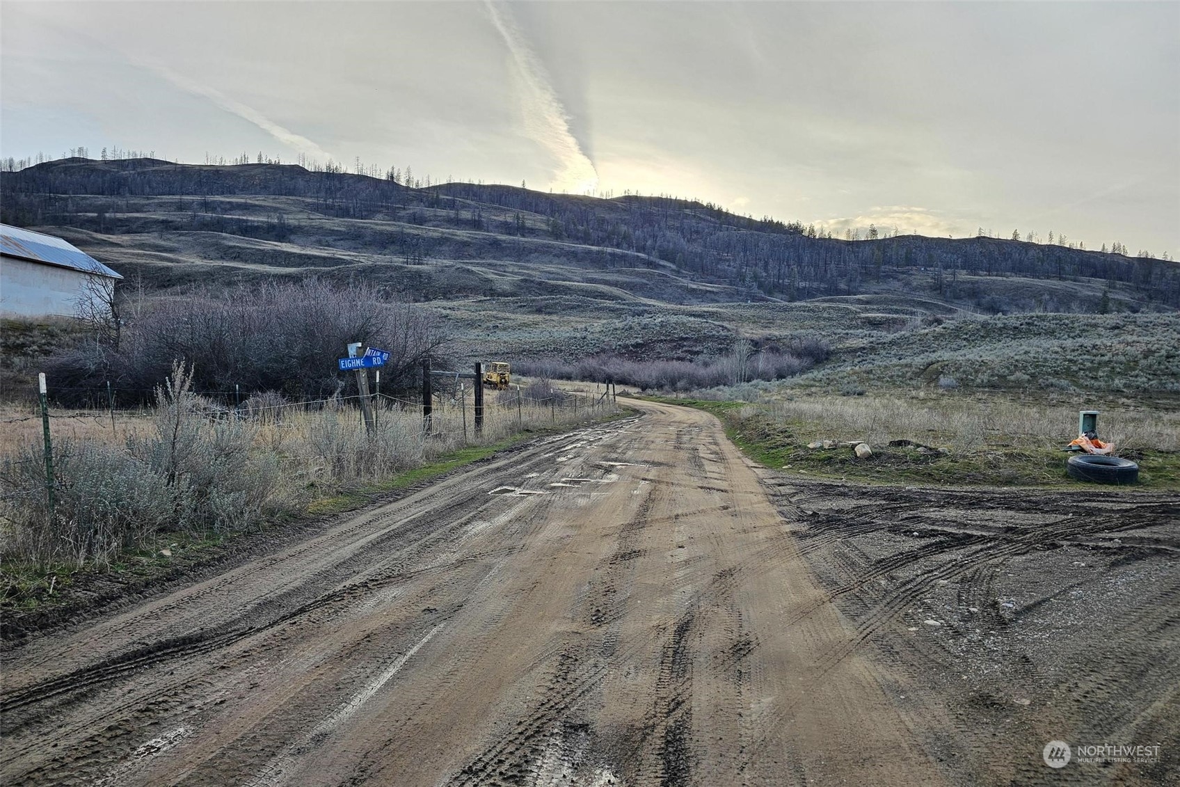 38 Light Road , Oroville, WA 98844