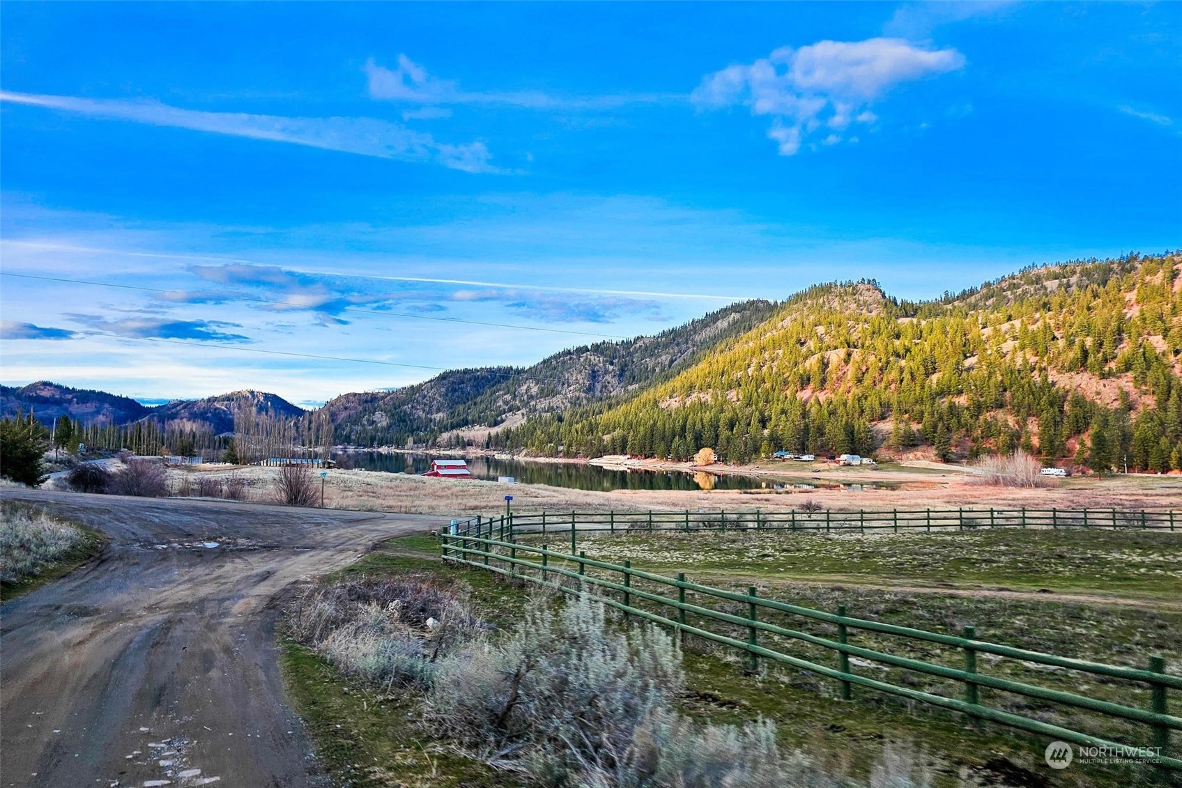 38 Light Road , Oroville, WA 98844