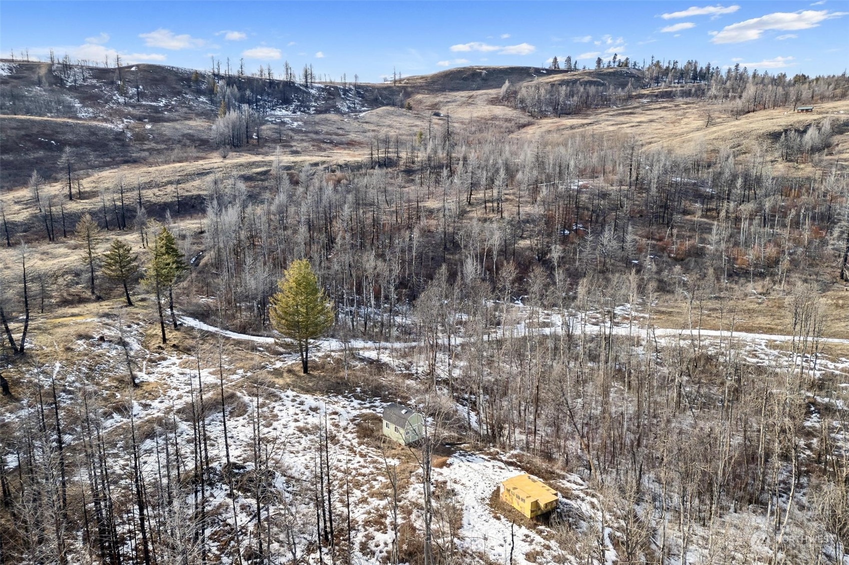 38 Light Road , Oroville, WA 98844