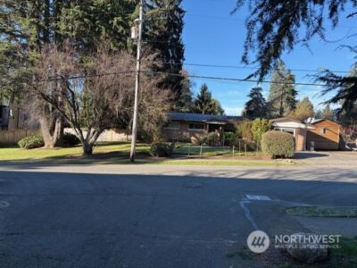 18625 103 Avenue NE, Bothell, WA 98011