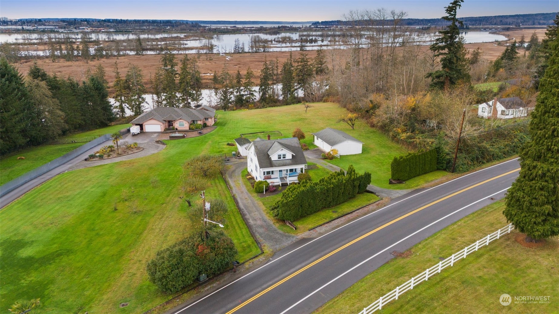 3108 Sunnyside Boulevard , Marysville, WA 98270