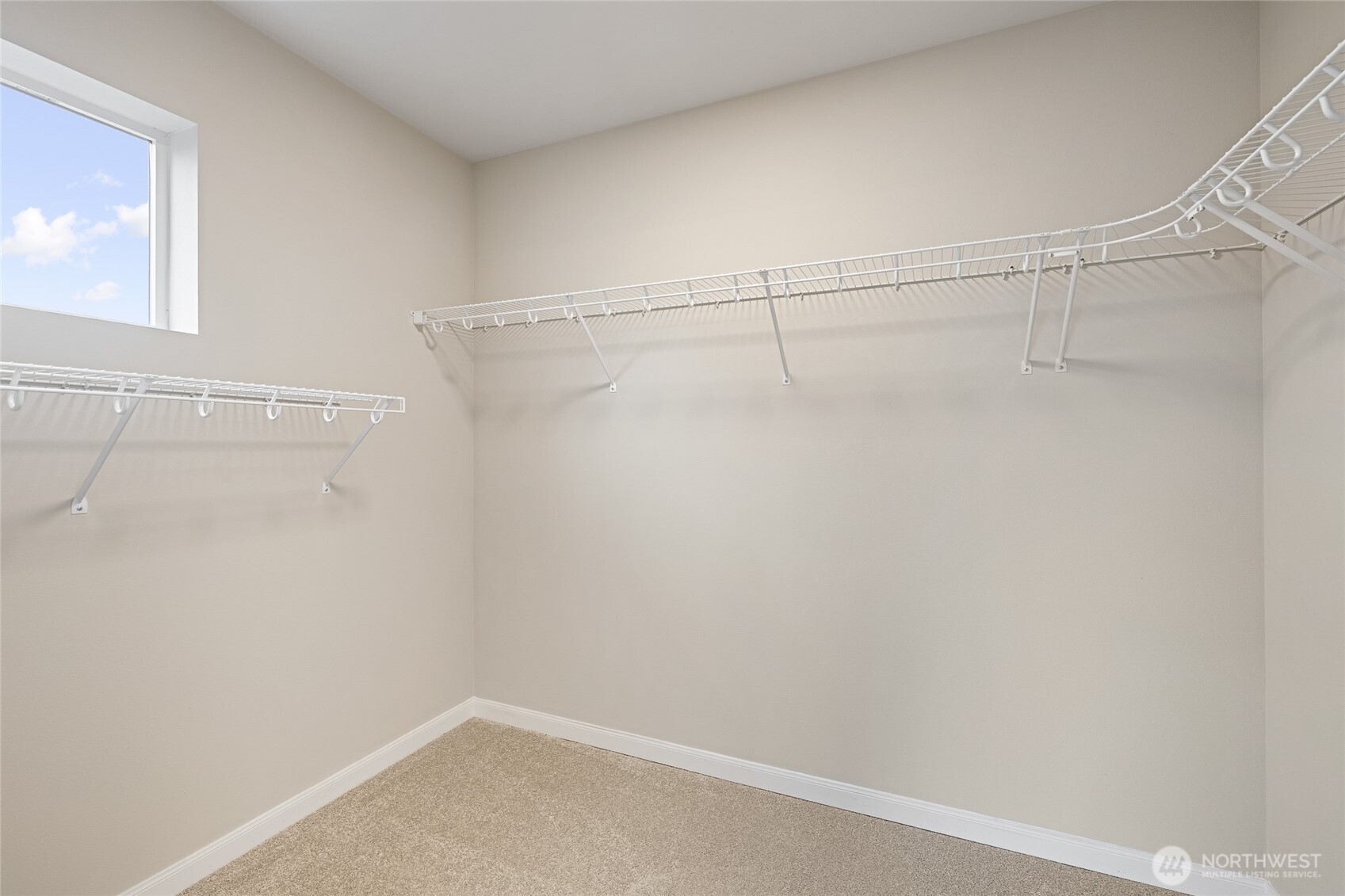 1016 207th Place SW, Lynnwood, WA 98036