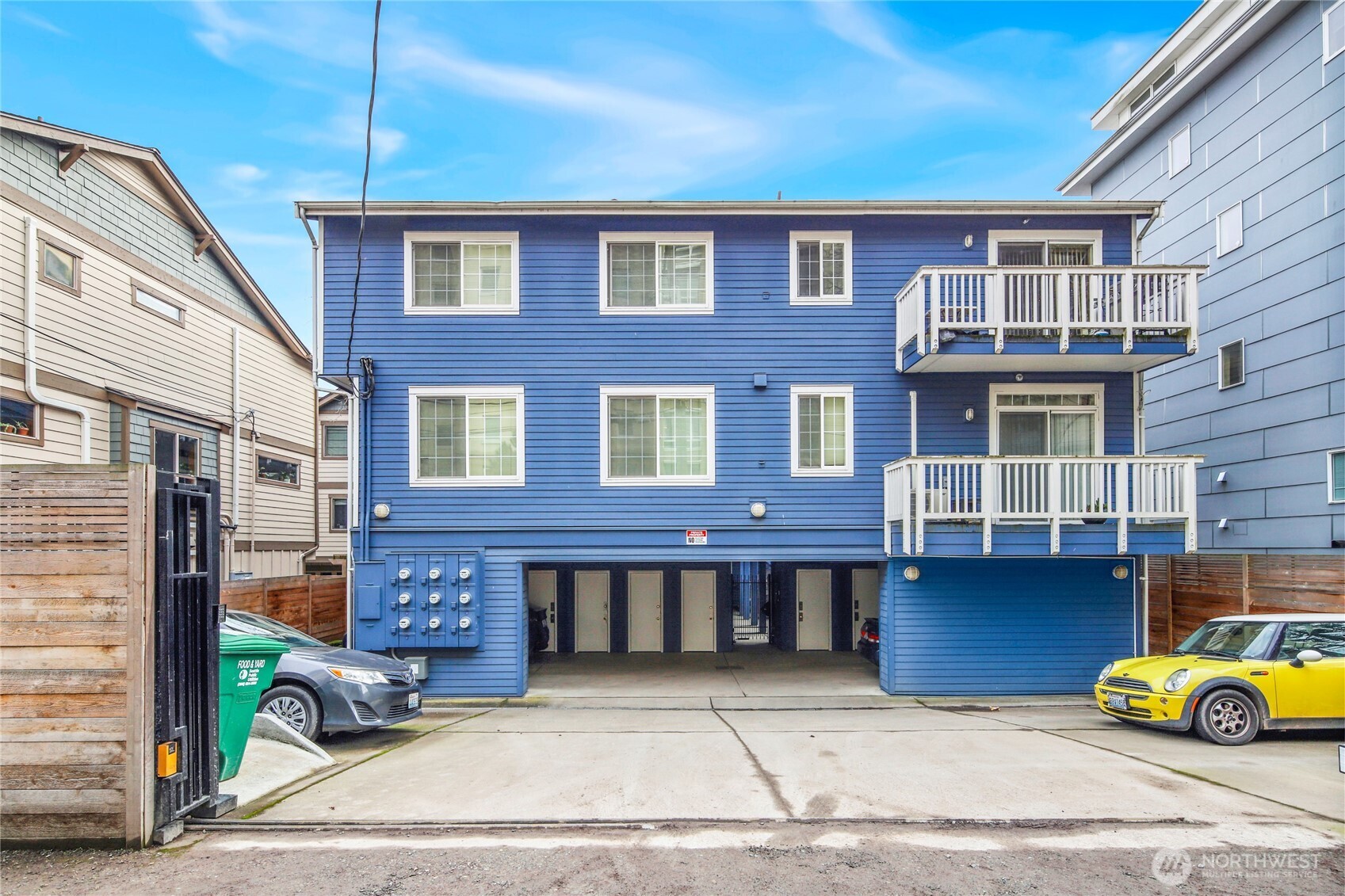 1709 18th Avenue #302, Seattle, WA 98122-7005