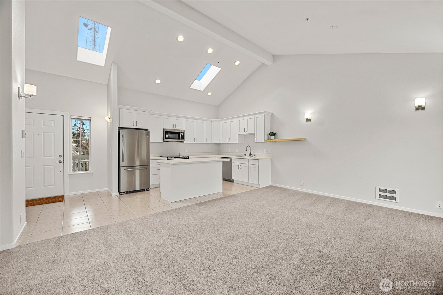 1709 18th Avenue #302, Seattle, WA 98122-7005