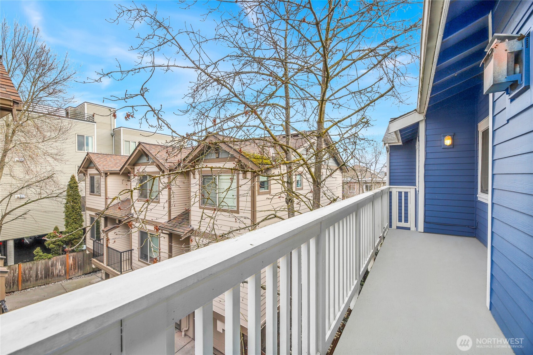 1709 18th Avenue #302, Seattle, WA 98122-7005