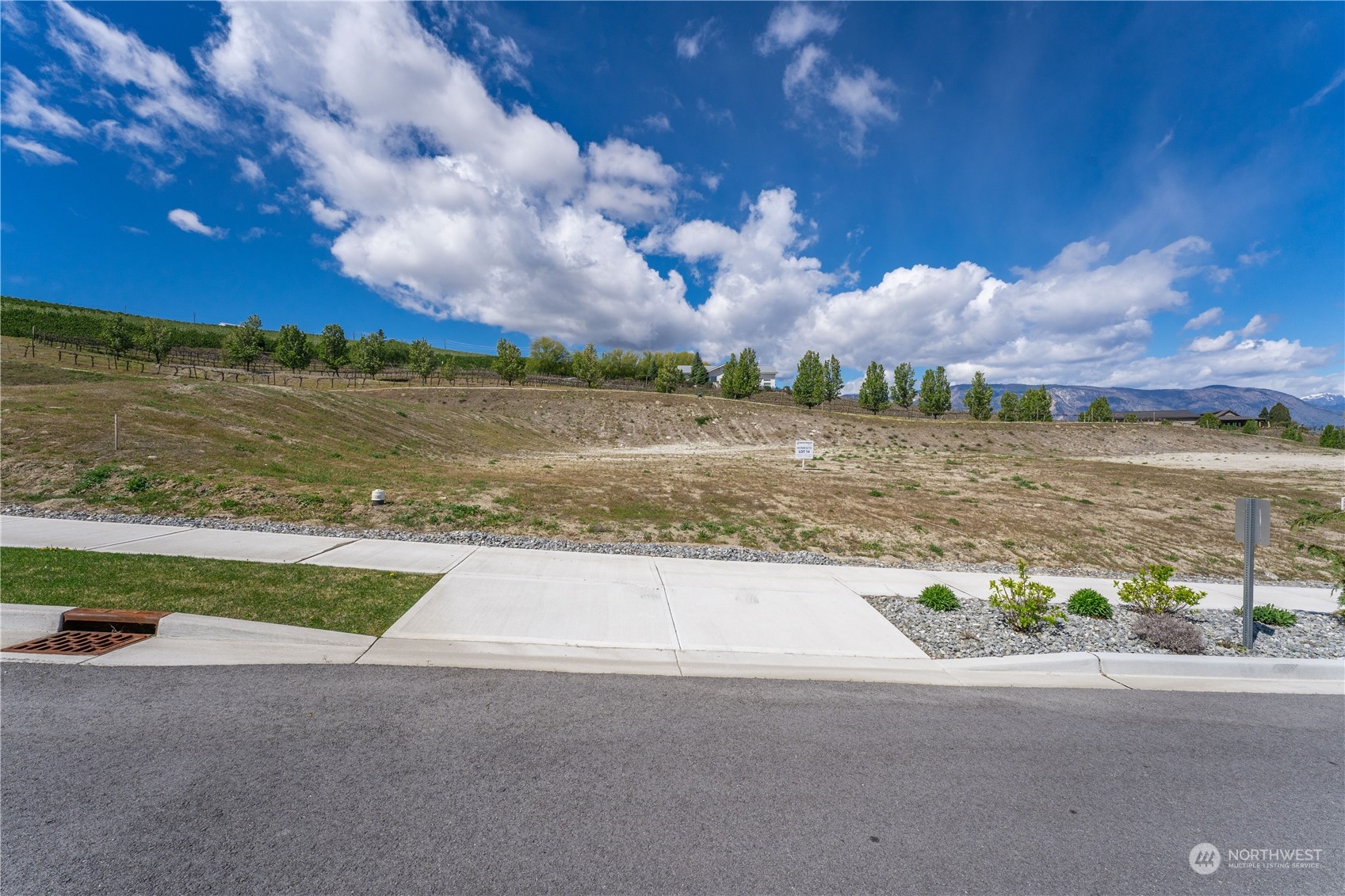 108 Loretta Lane , Chelan, WA 98816