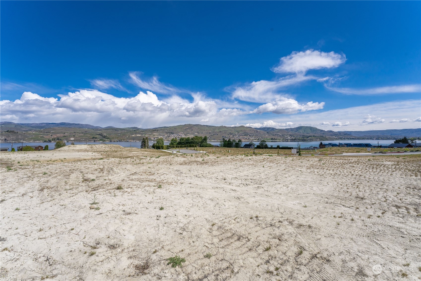 108 Loretta Lane , Chelan, WA 98816