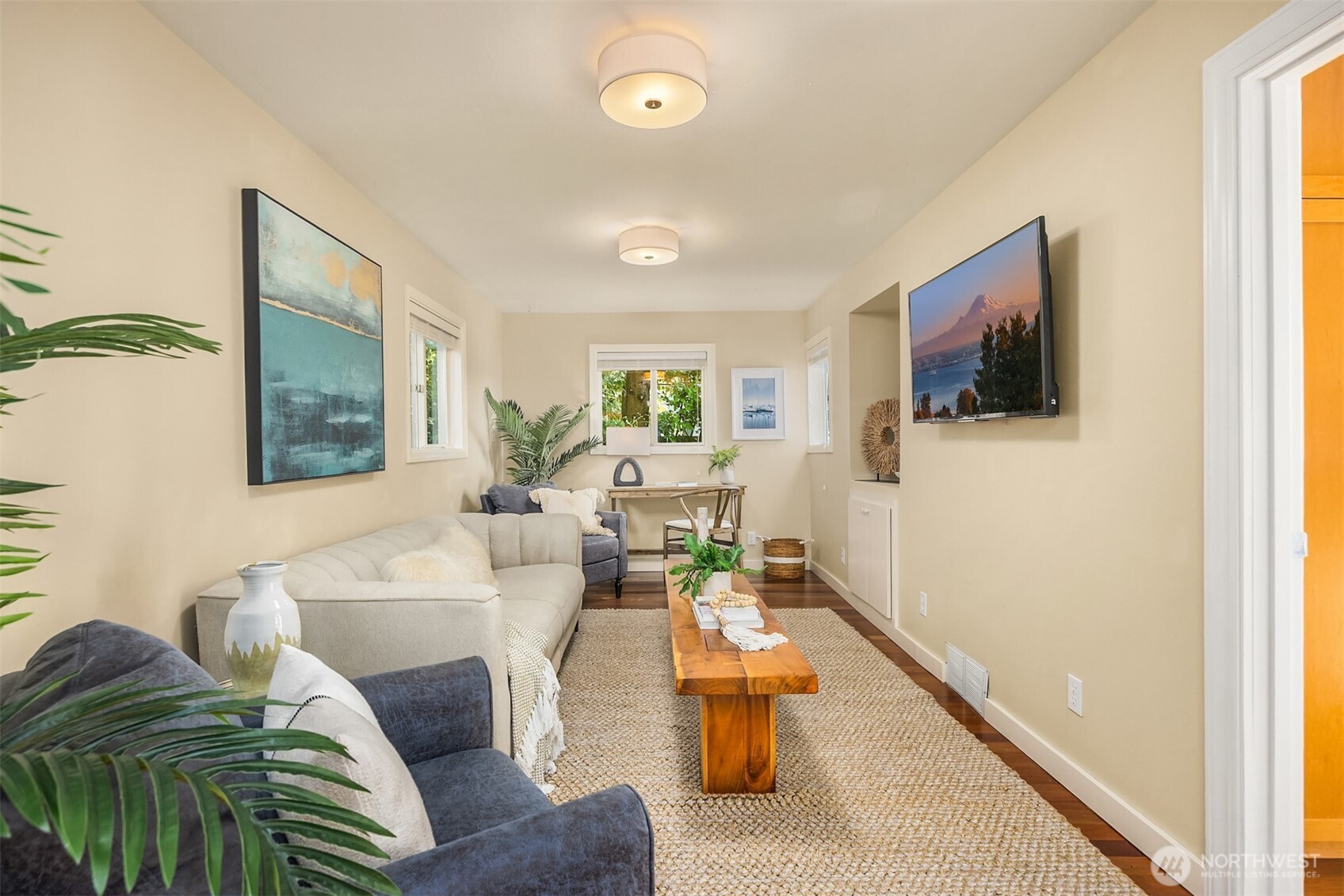 9549 Olympus Beach Road NE, Bainbridge Island, WA 98110