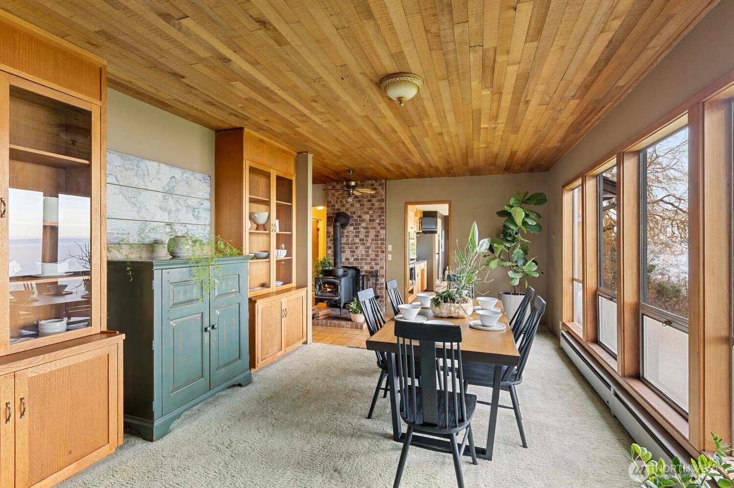 23884 Jefferson Beach Road NE, Kingston, WA 98346