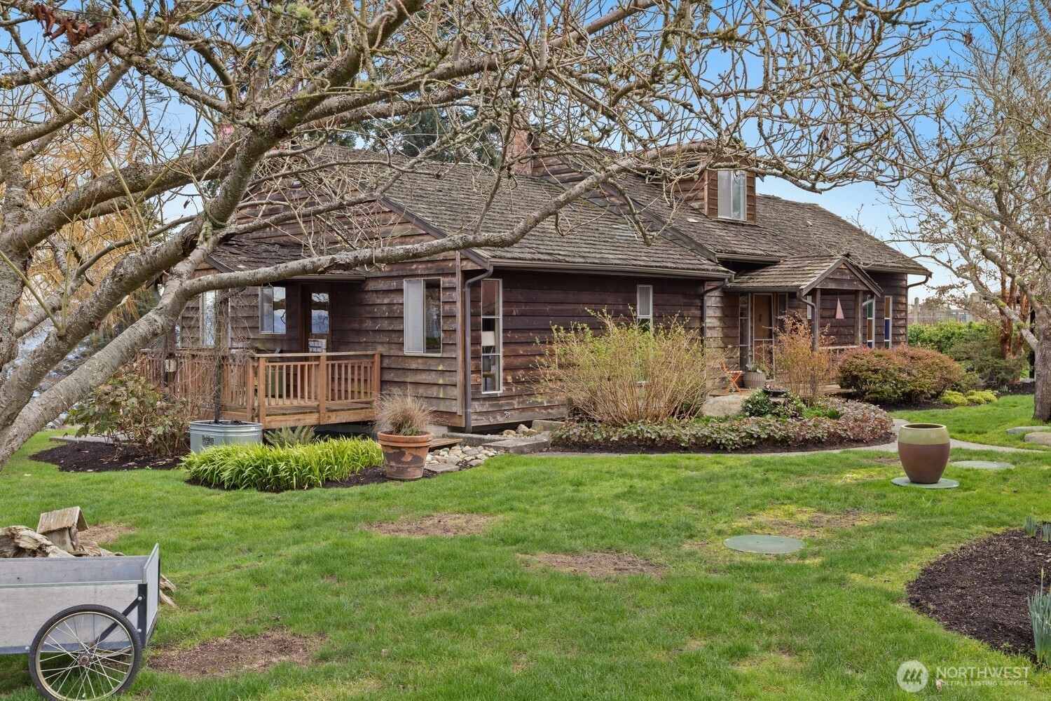 23884 Jefferson Beach Road NE, Kingston, WA 98346