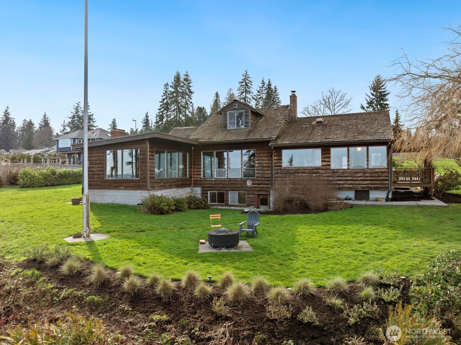 23884 Jefferson Beach Road NE, Kingston, WA 98346