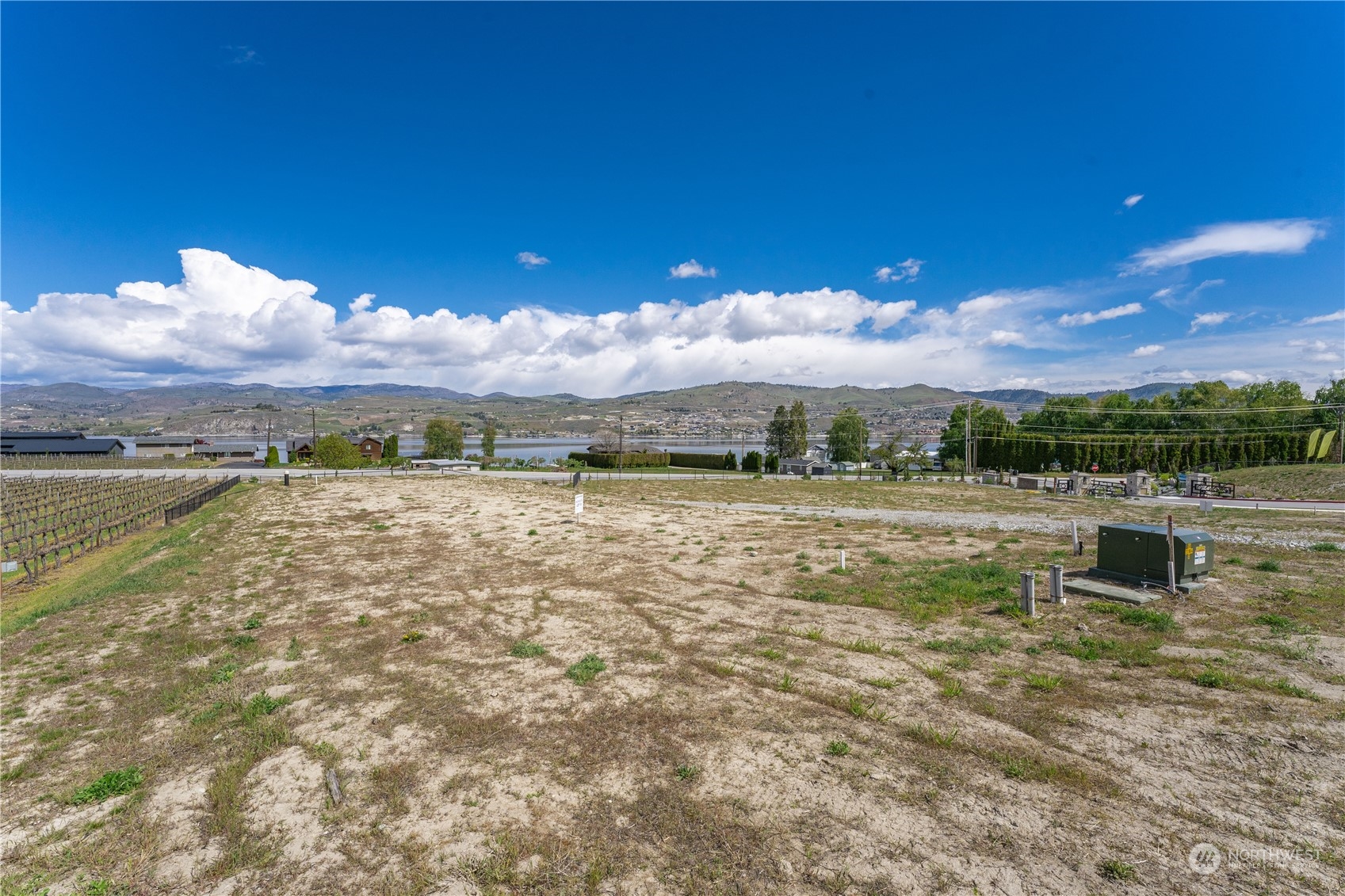 42 Loretta Lane , Chelan, WA 98816