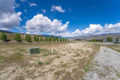 42 Loretta Lane , Chelan, WA 98816 - Photo 3