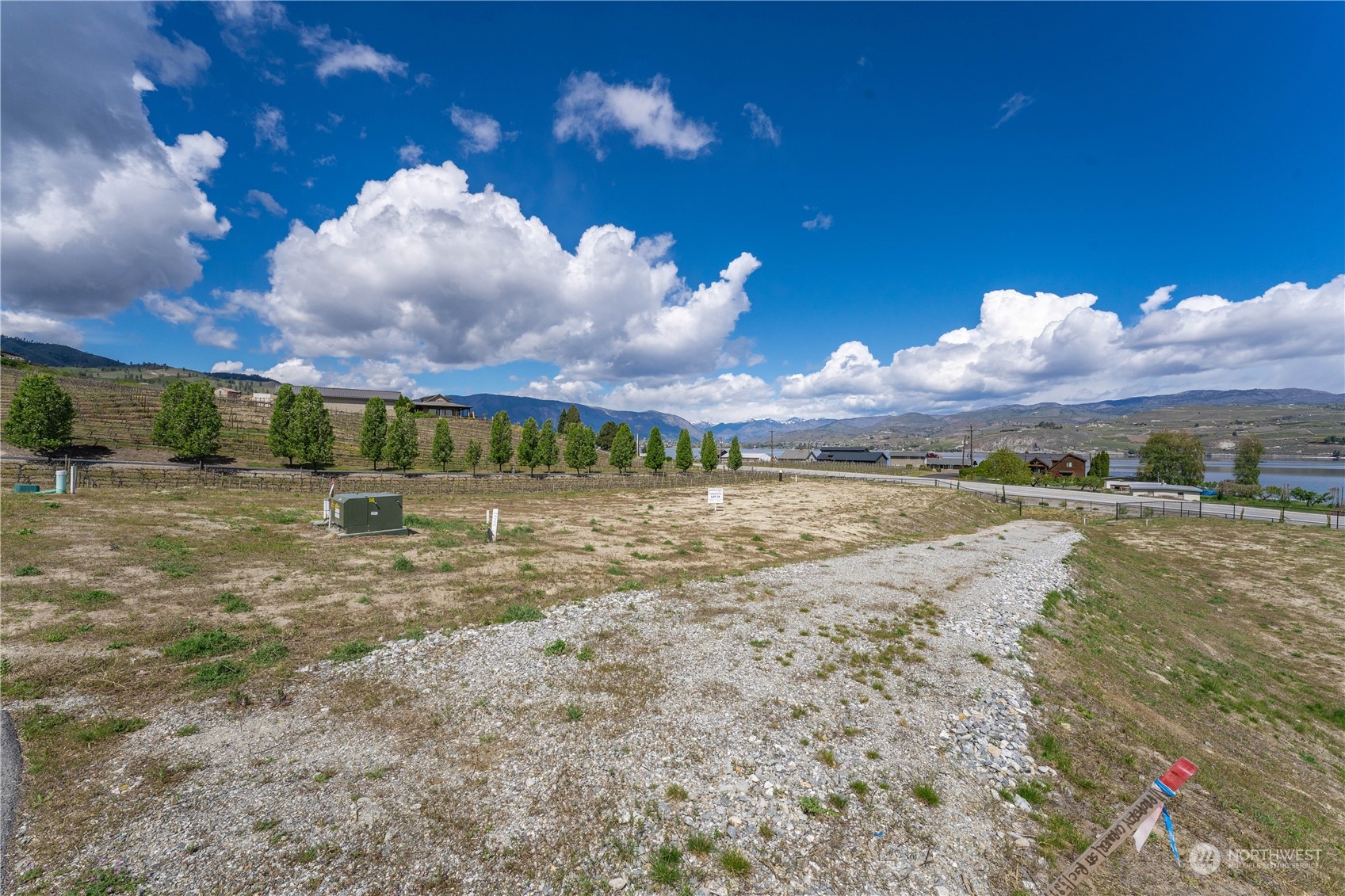 42 Loretta Lane , Chelan, WA 98816