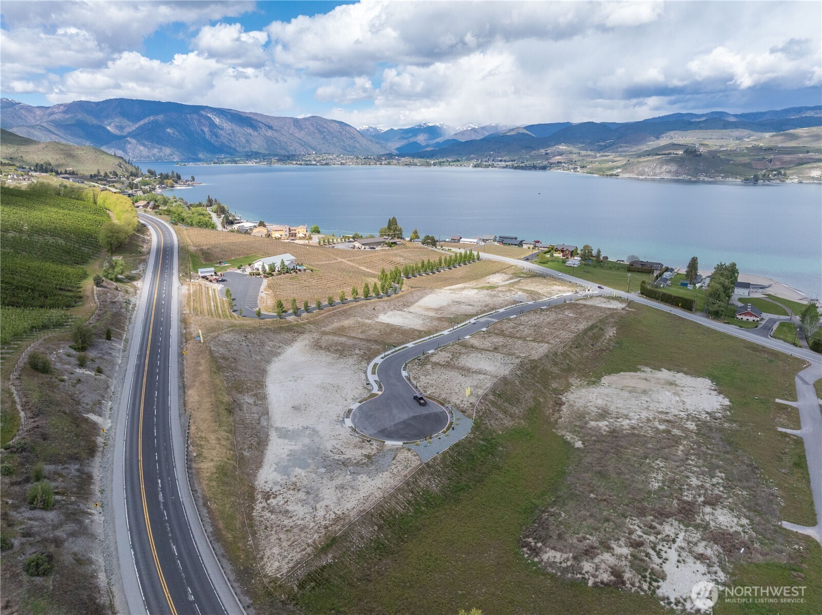 90 Loretta Lane , Chelan, WA 98816