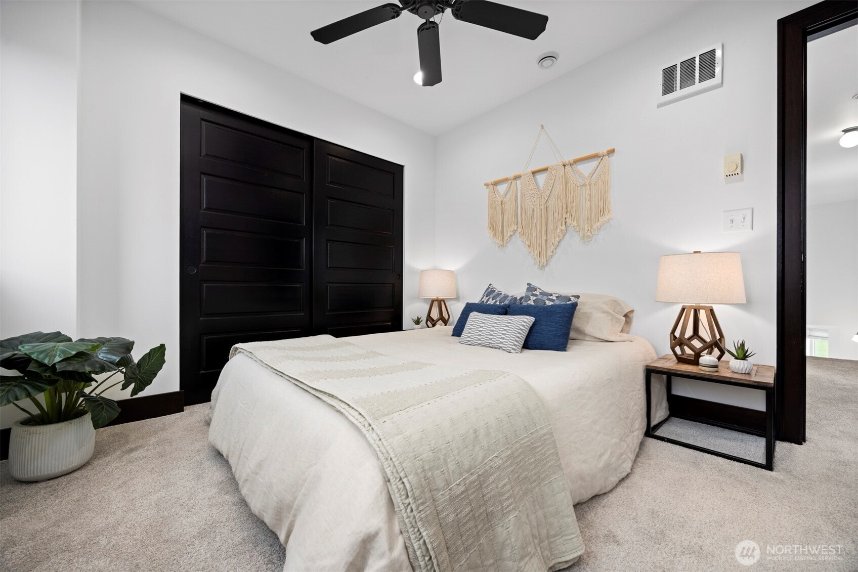 2011 Cornwall Avenue , Bellingham, WA 98225