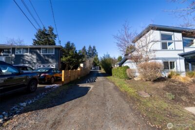 1043 5th Street , Kirkland, WA 98033 - Photo 12