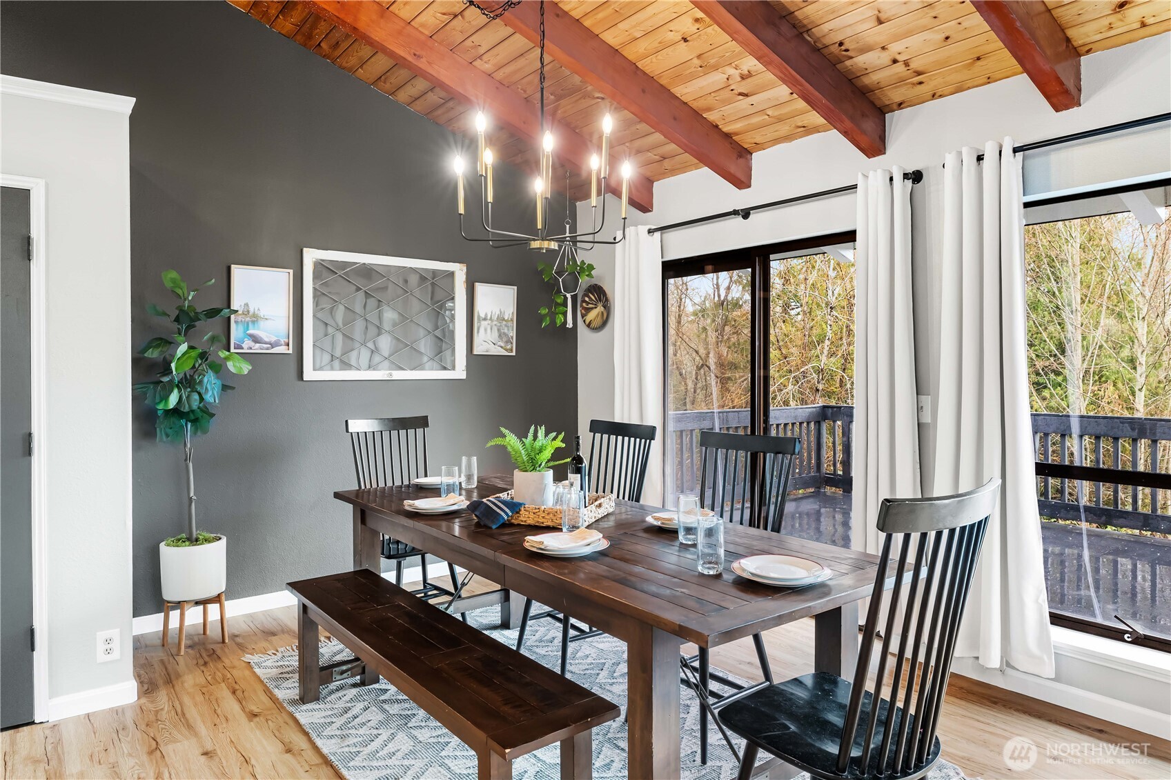 5503 E Collins Road , Port Orchard, WA 98366