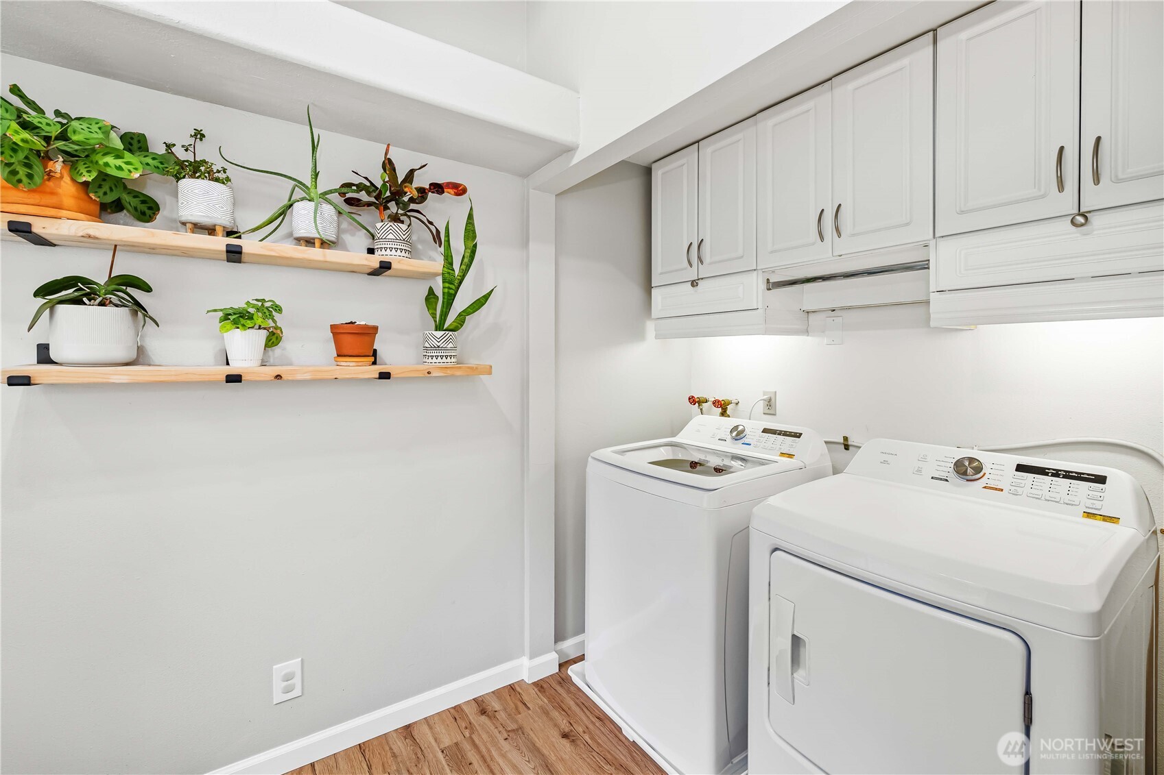 5503 E Collins Road , Port Orchard, WA 98366