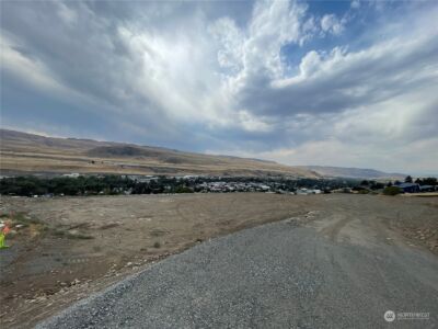 9 Parks Drive , Okanogan, WA 98840-0000 - Photo 3