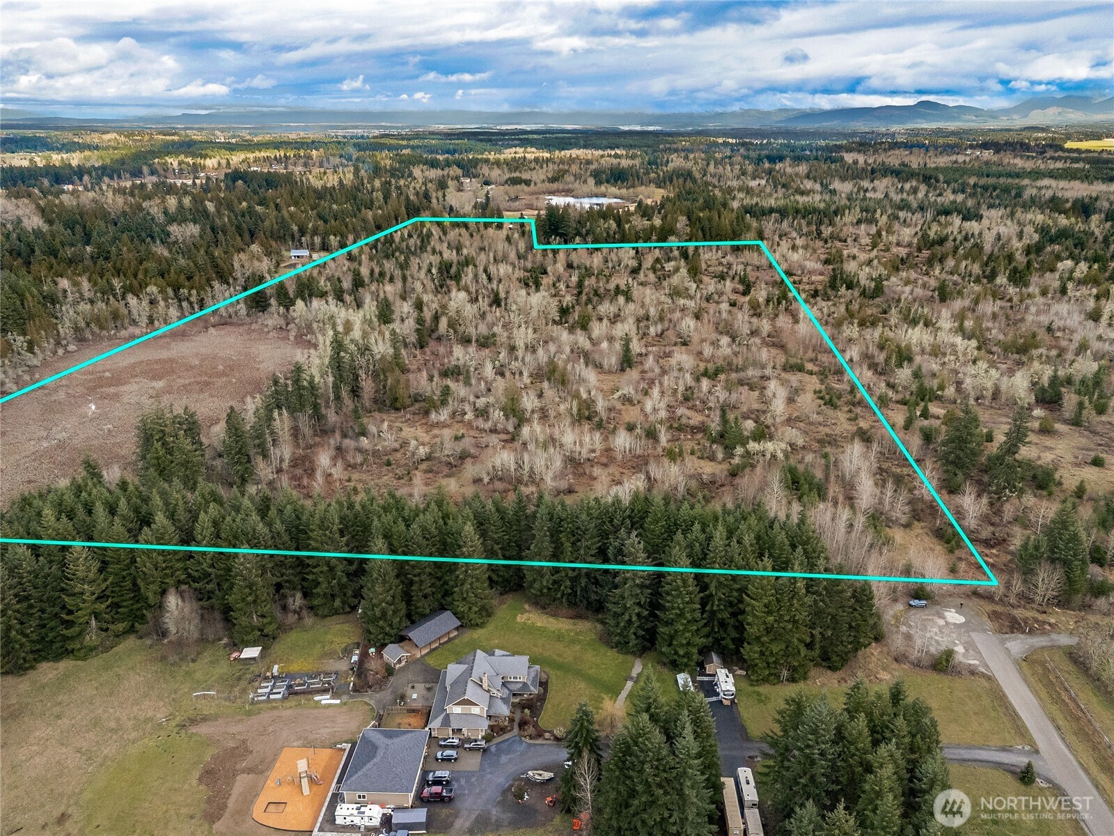 15301 Mcintosh Valley Lane SE, Yelm, WA 98597