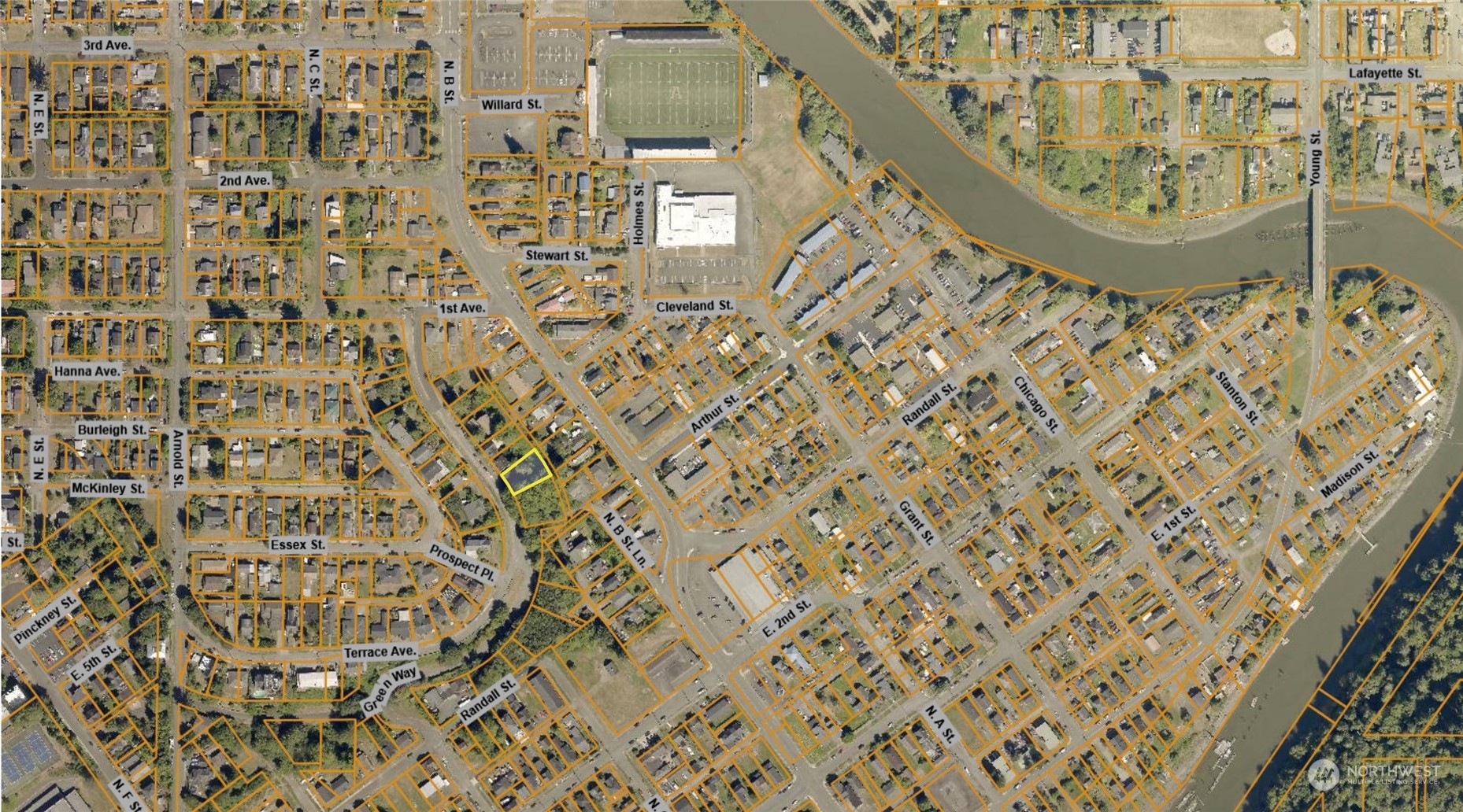 816 Terrace Avenue , Aberdeen, WA 98520