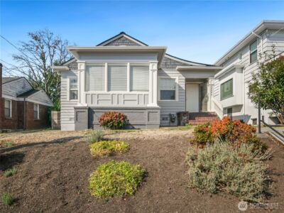 2205 31st Avenue S, Seattle, WA 98144