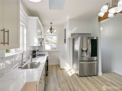 2205 31st Avenue S, Seattle, WA 98144 - Photo 7